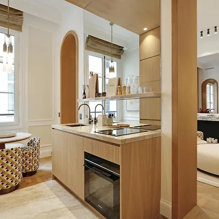 Thelander - Serviced In Louvre Apartment Paris