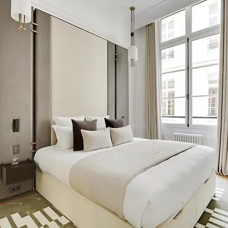 Thelander - Serviced In Louvre Apartment *